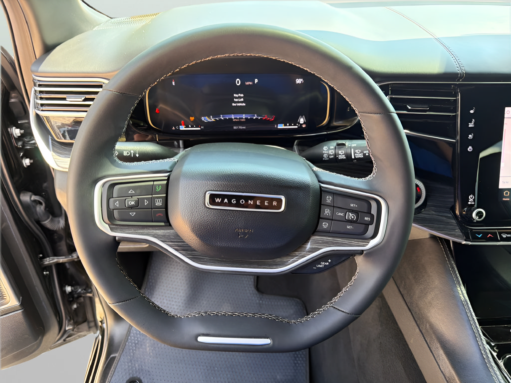 Used 2022 Jeep Wagoneer Series III w/ Flexible Seating Group AWD/4WD image 25