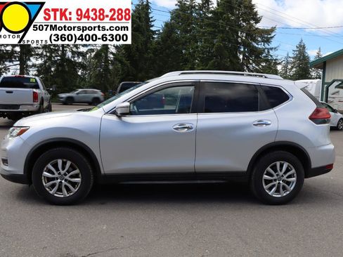 Used 2020 Nissan Rogue SV AWD/4WD image 8