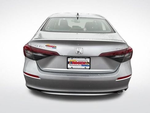 Certified 2025 Honda Civic Sport image 4