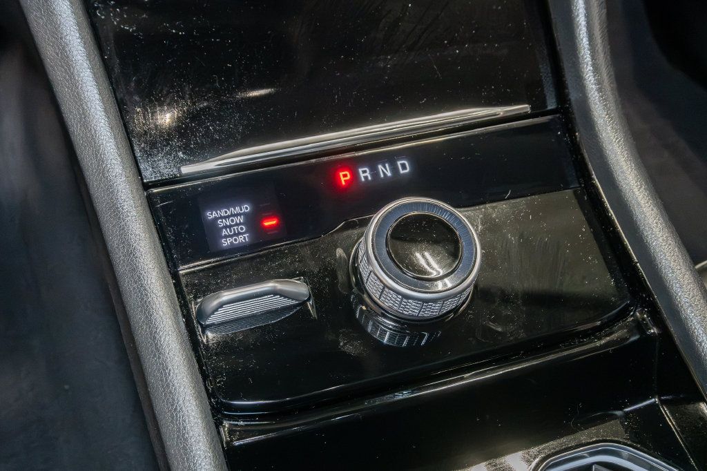 Used 2023 Jeep Grand Cherokee Limited AWD/4WD image 21