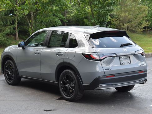 New 2027 Honda HR-V Sport image 5
