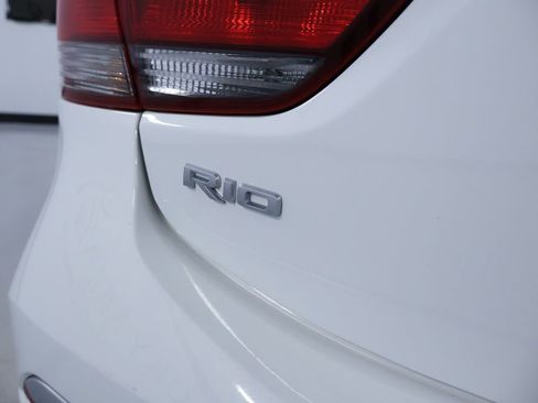 Used 2023 Kia Rio S image 10