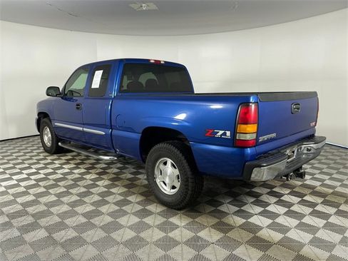 Used 2004 GMC Sierra 1500 SLE w/ Off-Road Package image 14