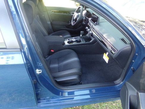 New 2025 Honda Civic FWD Hybrid Sedan image 31