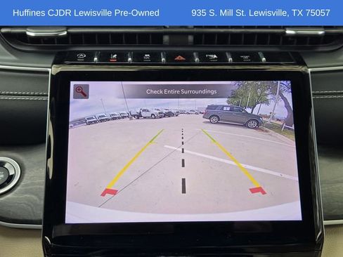 Used 2023 Jeep Grand Cherokee Limited image 19