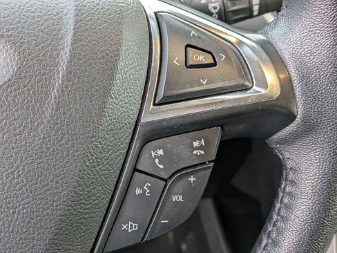 Certified 2022 Ford Edge SEL w/ Convenience Package image 29