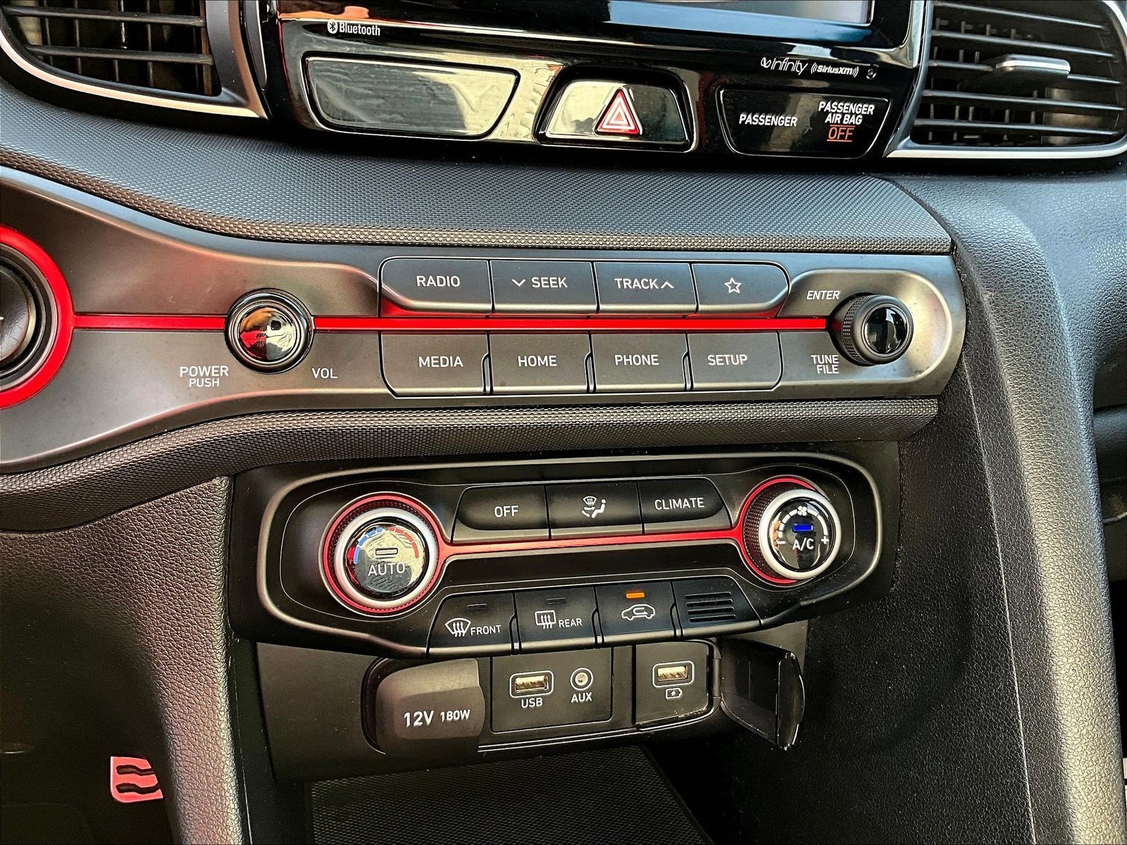 Used 2019 Hyundai Veloster Turbo FWD image 14