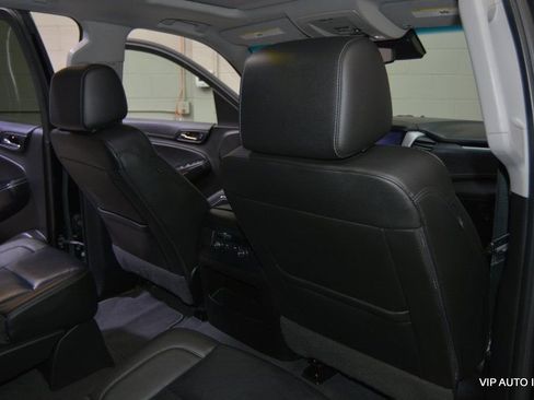 Used 2019 GMC Yukon XL SLT image 19