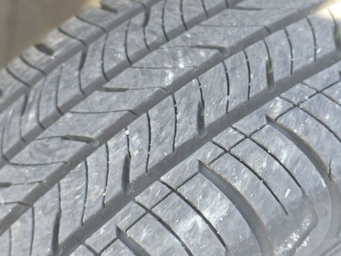 Used 2025 Kia Seltos EX image 11