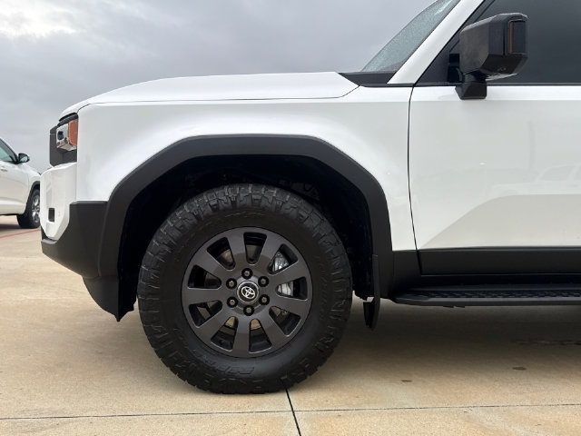 Used 2027 Toyota Land Cruiser w/ Premium Package AWD/4WD image 5
