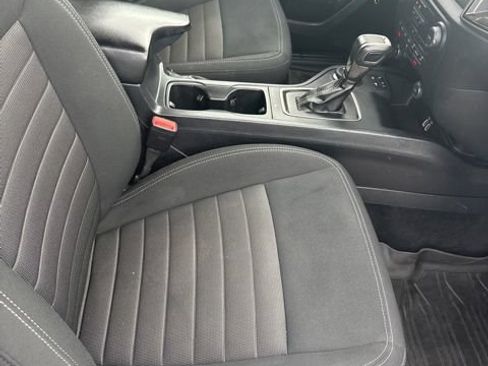 Used 2020 Ford Ranger XLT w/ Equipment Group 302A Luxury AWD/4WD image 34