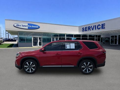 Used 2025 Honda Pilot Elite image 5