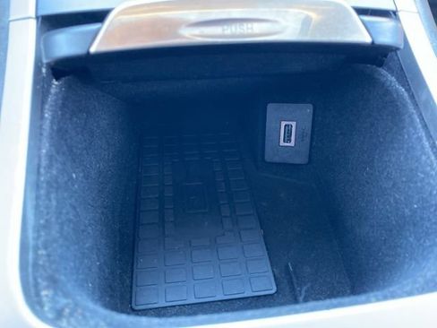 Used 2020 Lincoln Nautilus Reserve image 29