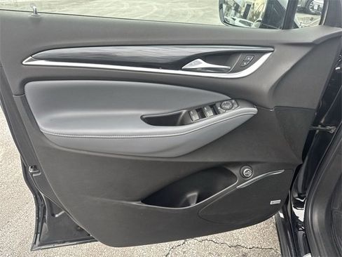 Used 2020 Buick Enclave Essence w/ Sound and Sites Package image 23