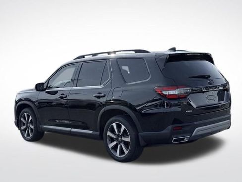 Used 2024 Honda Pilot Elite image 8
