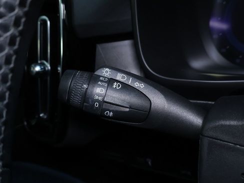 Used 2022 Volvo C40 P8 Recharge Ultimate image 28