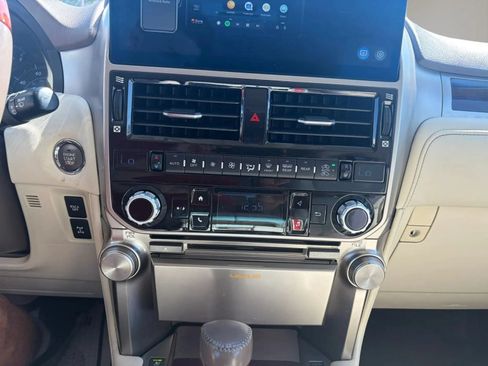 Used 2012 Lexus GX 460 Premium AWD/4WD image 15