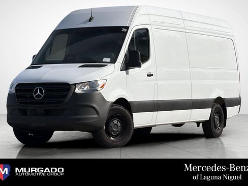 New 2025 Mercedes-Benz Sprinter 2500 image 1