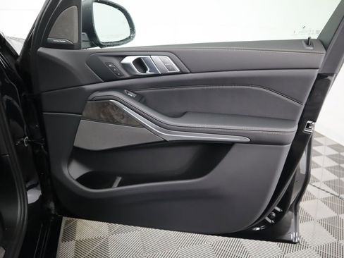 New 2026 BMW X7 xDrive40i image 27