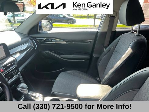 Certified 2024 Kia Seltos S AWD/4WD image 39