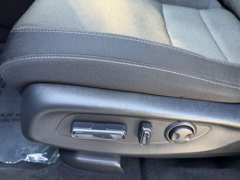 Used 2024 Honda CR-V EX image 25