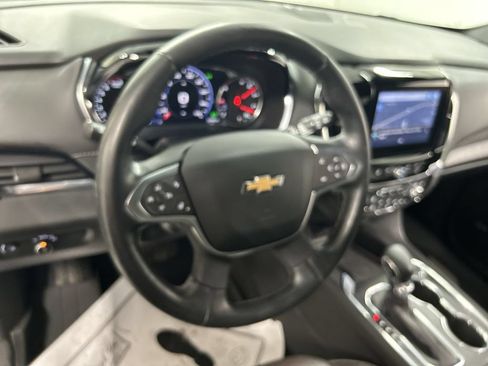 Certified 2023 Chevrolet Traverse High Country w/ LPO, Floor Liner Package AWD/4WD image 4