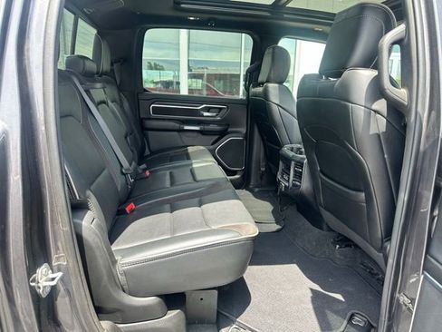 Used 2024 RAM 1500 Laramie AWD/4WD image 15