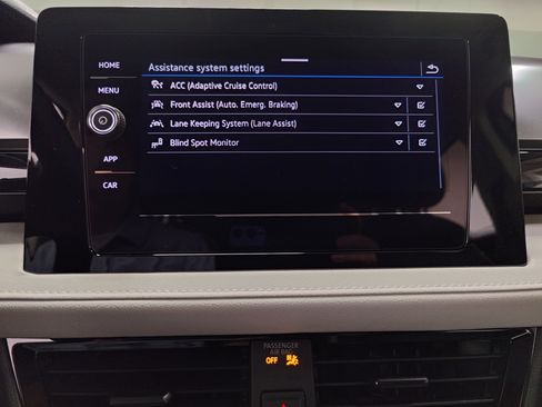 Used 2025 Volkswagen Taos S FWD image 5