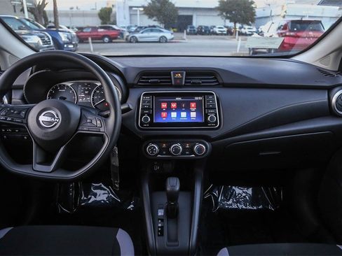 Used 2025 Nissan Versa S w/ Trunk Package image 14