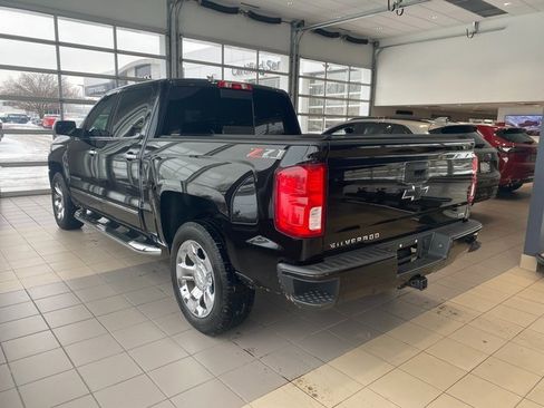 Used 2018 Chevrolet Silverado 1500 LTZ Z71 w/ LTZ Plus Package image 5