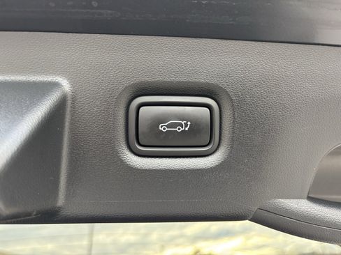 Certified 2022 Hyundai Ioniq 5 Limited w/ Cargo Package image 22