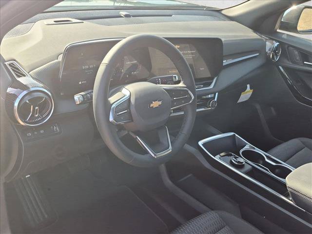 New 2027 Chevrolet Equinox LT FWD image 3