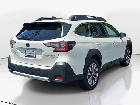 Used 2024 Subaru Outback Limited XT AWD/4WD image 3