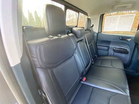 Certified 2024 Ford Maverick Lariat w/ Black Appearance Package image 49