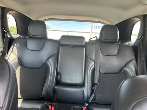Used 2020 Jeep Cherokee Latitude Plus FWD image 17
