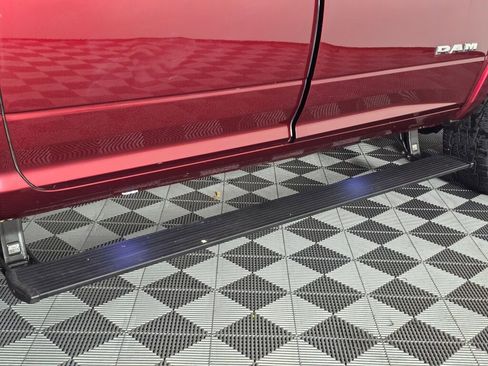 Used 2019 RAM 2500 Laramie image 13