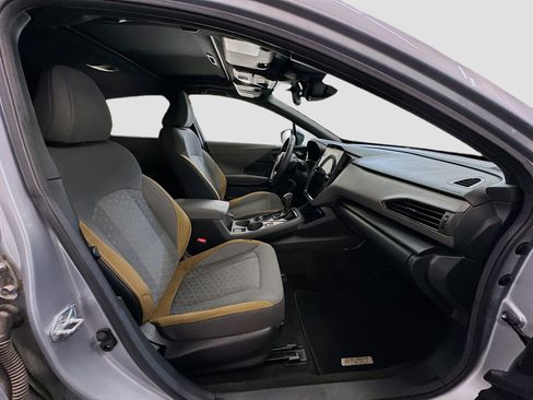 Used 2024 Subaru Crosstrek 2.5i Sport image 32