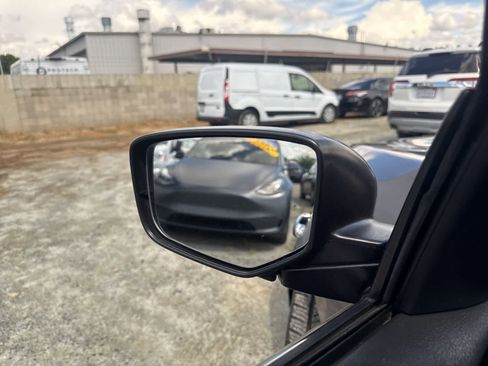 Used 2017 Honda Accord Sport image 20