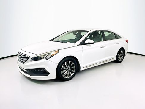 Used 2016 Hyundai Sonata Sport w/ Option Group 02 image 3