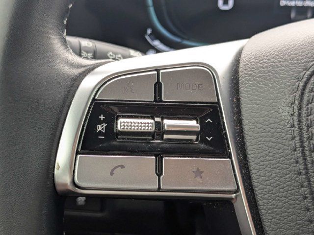 Used 2025 Kia Telluride S FWD image 25