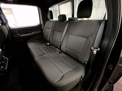 Certified 2022 Ford F150 XLT w/ Equipment Group 302A High image 25