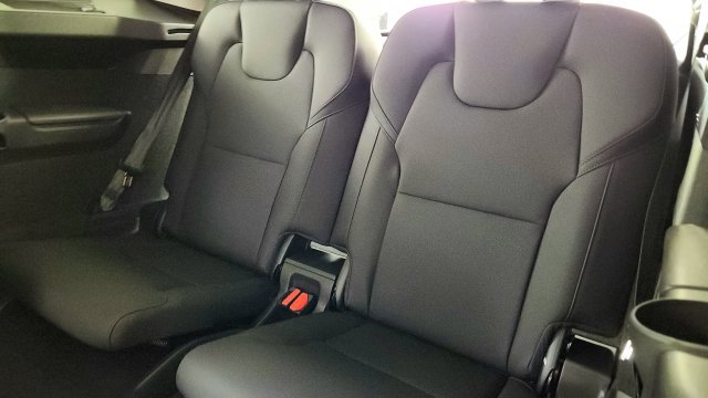 Used 2026 Volvo XC90 B5 Core AWD/4WD image 31