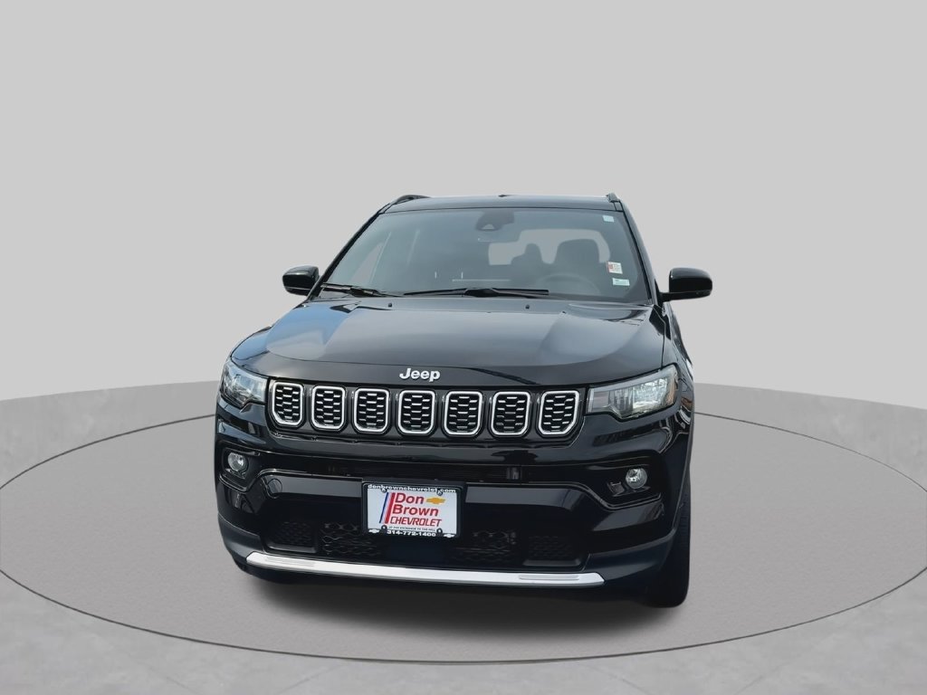 Used 2025 Jeep Compass Limited AWD/4WD image 3