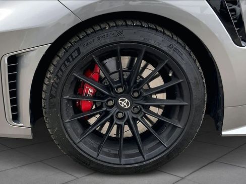 Used 2025 Toyota Corolla Premium Plus image 9