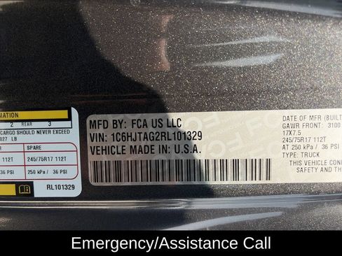Used 2024 Jeep Gladiator Sport AWD/4WD image 29