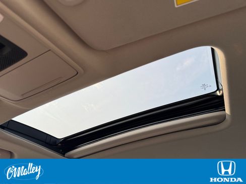 Certified 2023 Honda Accord EX image 23
