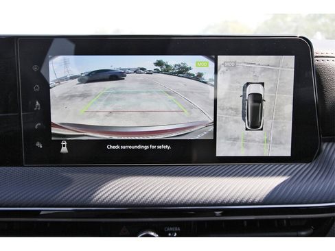 New 2025 Nissan Kicks SR image 18