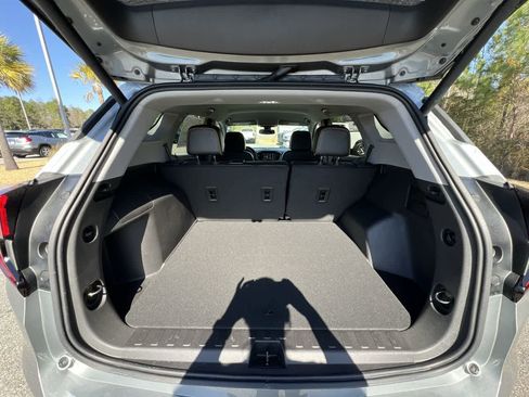 Used 2024 GMC Terrain AT4 AWD/4WD image 24