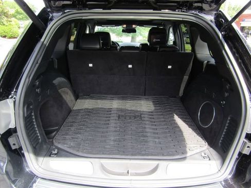 Used 2015 Jeep Grand Cherokee Overland w/ Advanced Technology Group image 15