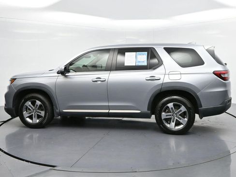 Used 2024 Honda Pilot EX-L image 4